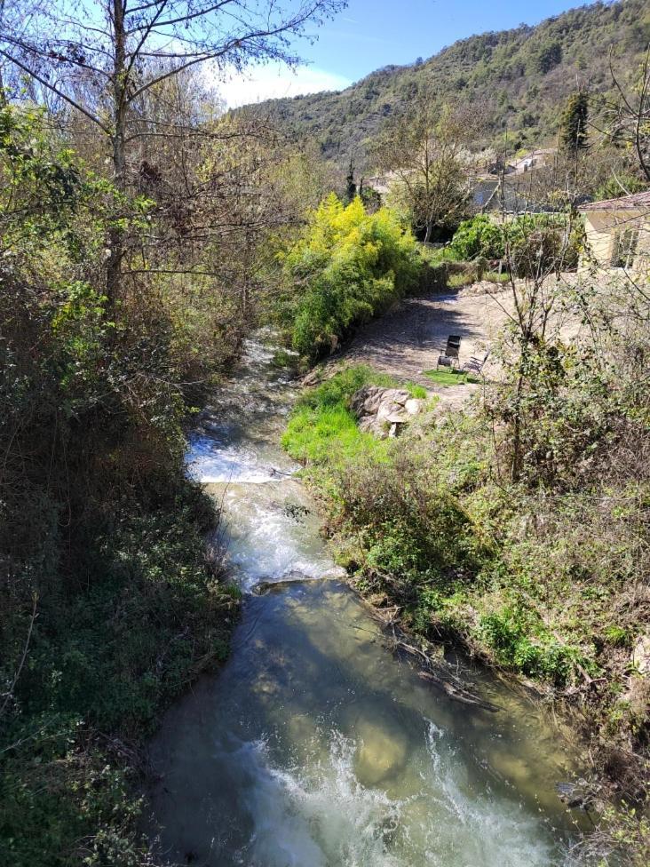 Vila Gite Le Chaudron 1 A 7Pers Avec Piscine Montclar-sur-Gervanne Exteriér fotografie