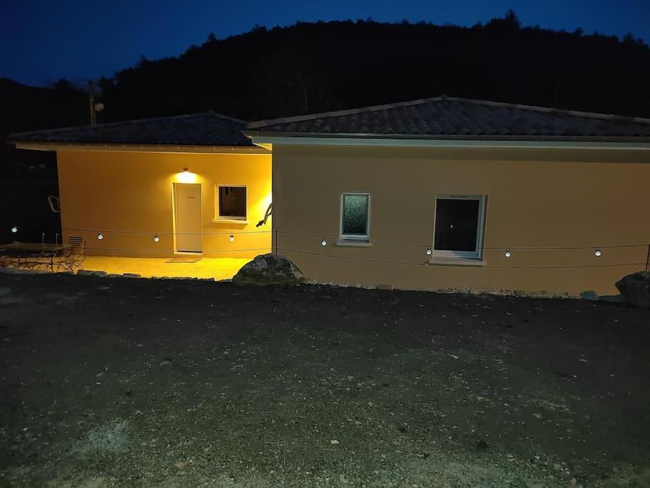 Vila Gite Le Chaudron 1 A 7Pers Avec Piscine Montclar-sur-Gervanne Exteriér fotografie